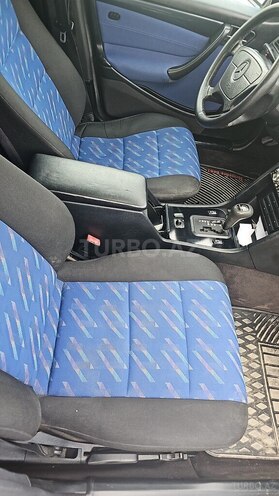 Mercedes C 200 1998, 433,000 km - 2.0 l - Quba