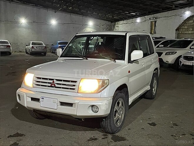 Mitsubishi Pajero io 2000, 100,000 km - 1.8 l - Bakı