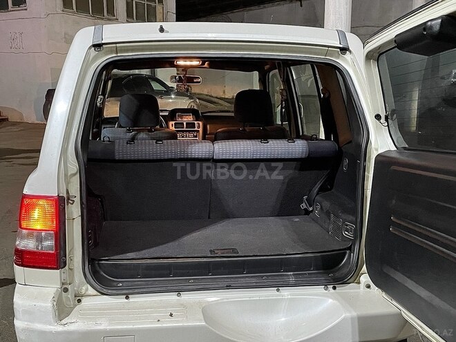 Mitsubishi Pajero io 2000, 100,000 km - 1.8 l - Bakı