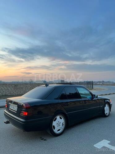 Mercedes C 220 1995, 400,000 km - 2.2 l - Bakı