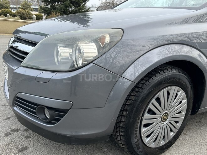 Opel Astra 2005, 214,000 km - 1.4 l - İsmayıllı
