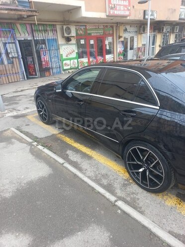 Mercedes E 220 2010, 225,005 km - 2.2 l - Bakı