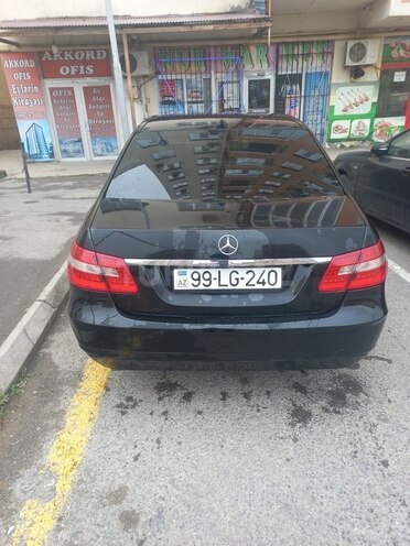 Mercedes E 220 2010, 225,005 km - 2.2 l - Bakı