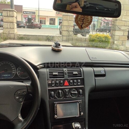 Mercedes E 320 2000, 386,000 km - 3.2 l - Bakı
