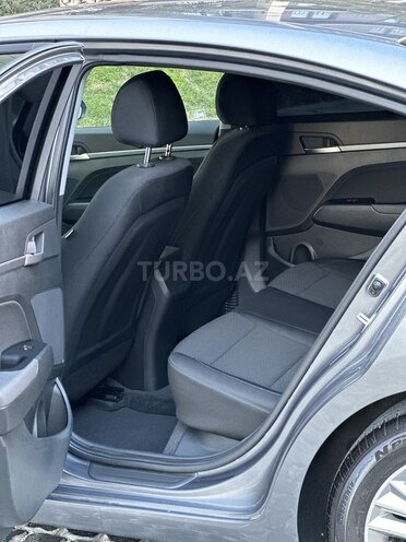 Hyundai Elantra 2019, 16,000 km - 2.0 l - Bakı