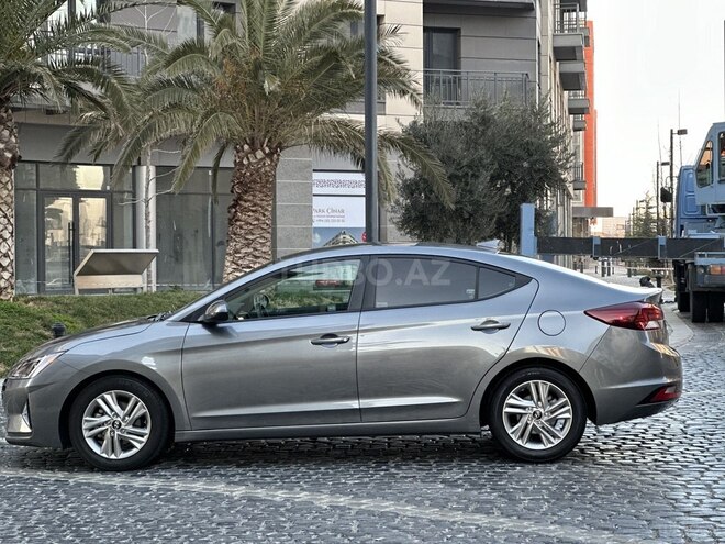 Hyundai Elantra 2019, 16,000 km - 2.0 l - Bakı