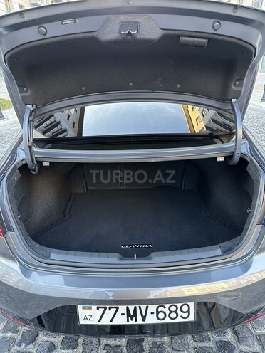 Hyundai Elantra 2019, 16,000 km - 2.0 l - Bakı