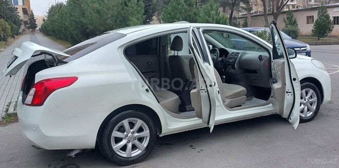 Nissan Sunny 2012, 163,000 km - 1.5 l - Bakı