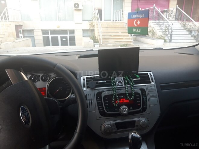 Ford Kuga 2010, 225,000 km - 2.5 l - Bakı