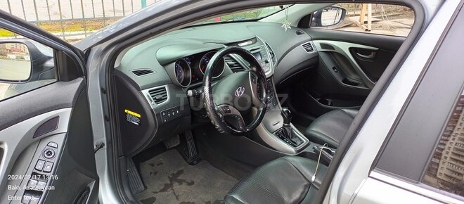 Hyundai Elantra 2014, 218,000 km - 1.6 l - Bakı