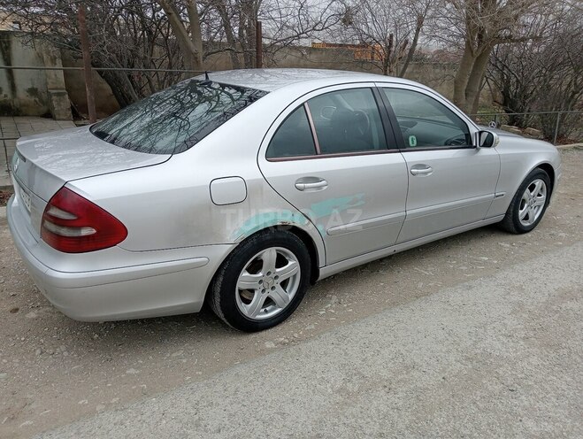 Mercedes E 220 2003, 487,000 km - 2.2 л - Bakı