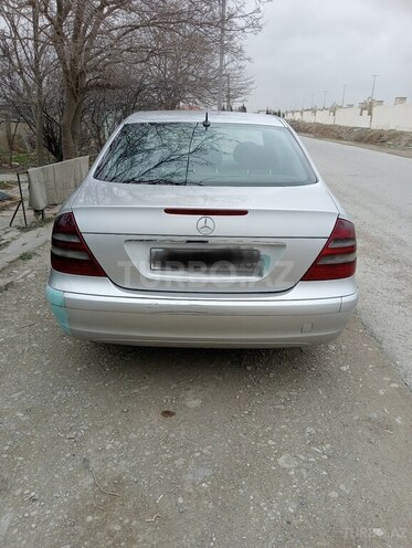 Mercedes E 220 2003, 487,000 km - 2.2 л - Bakı