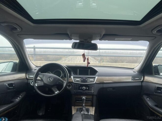 Mercedes E 250 2010, 226,000 km - 1.8 l - Xaçmaz