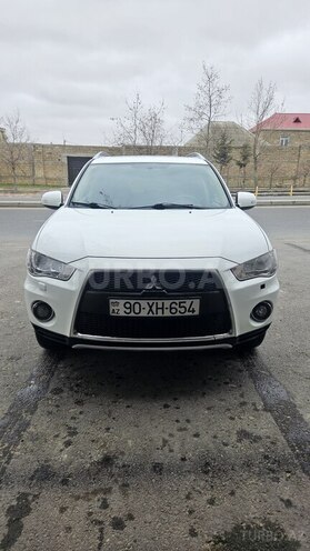 Mitsubishi Outlander 2010, 233,000 km - 3.0 l - Bakı