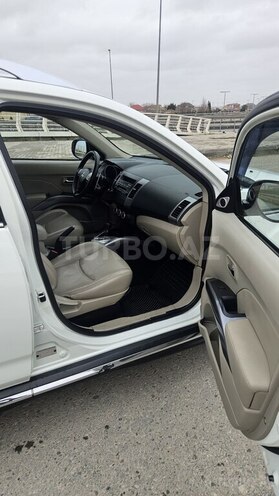Mitsubishi Outlander 2010, 233,000 km - 3.0 l - Bakı