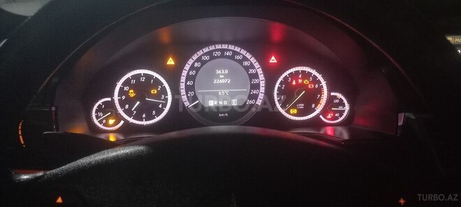 Mercedes E 250 2010, 226,000 km - 1.8 l - Xaçmaz