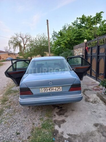 Mercedes E 200 1990, 450,200 km - 2.0 l - Xaçmaz
