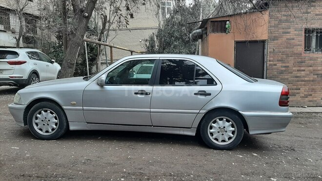 Mercedes C 180 1997, 352,896 km - 1.8 l - Bakı