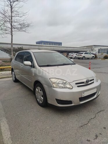 Toyota Corolla 2005, 236,000 km - 1.4 l - Bakı