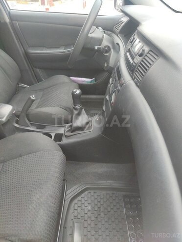 Toyota Corolla 2005, 236,000 km - 1.4 l - Bakı