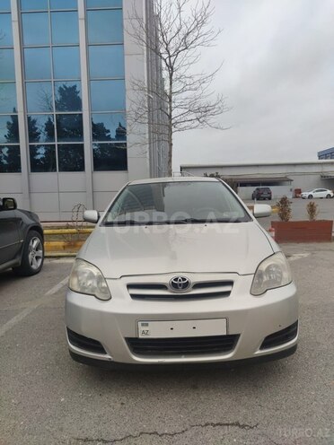 Toyota Corolla 2005, 236,000 km - 1.4 l - Bakı