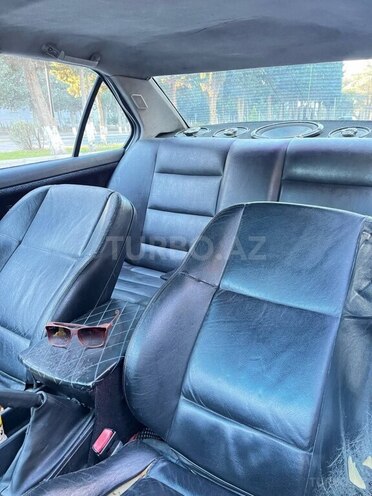 BMW 318 1996, 302,678 km - 1.8 l - Sumqayıt