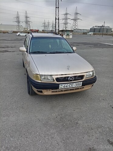 Opel Astra 1997, 975,000 km - 1.6 л - Bakı