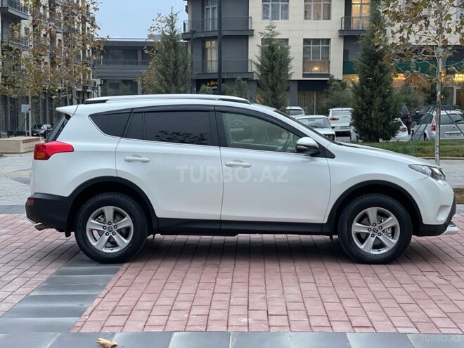 Toyota RAV4 2015, 176,000 km - 2.0 l - Bərdə