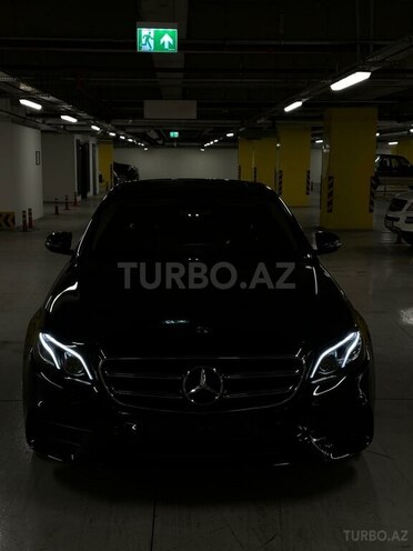 Mercedes E 220 2017, 130,000 km - 2.0 l - Gəncə