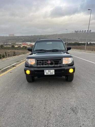 Mitsubishi Pajero io 1999, 436,000 km - 1.8 л - Bakı