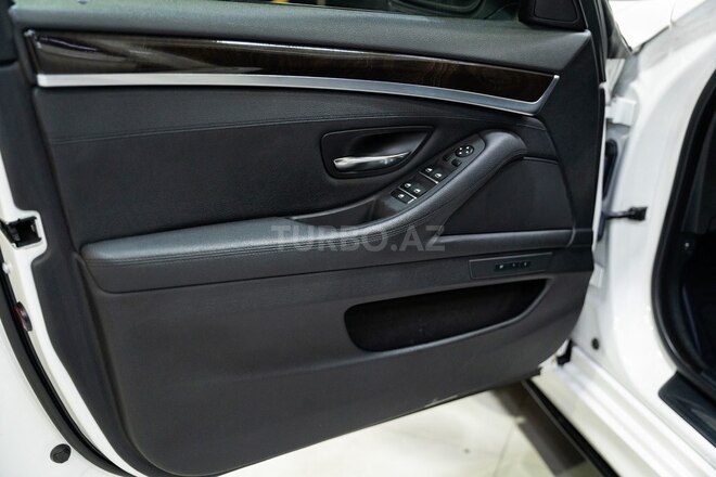 BMW 528 2015, 158,575 km - 2.0 л - Bakı