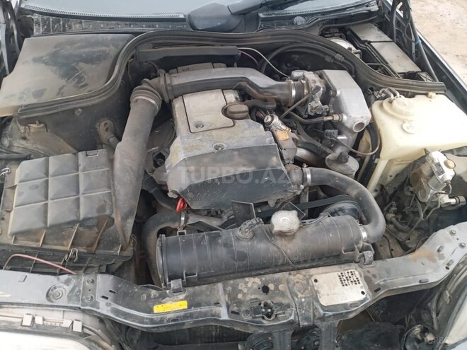 Mercedes C 180 1995, 403,829 km - 1.8 l - Sabirabad