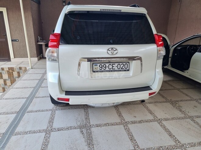 Toyota Prado 2012, 137,000 km - 4.0 l - Gəncə
