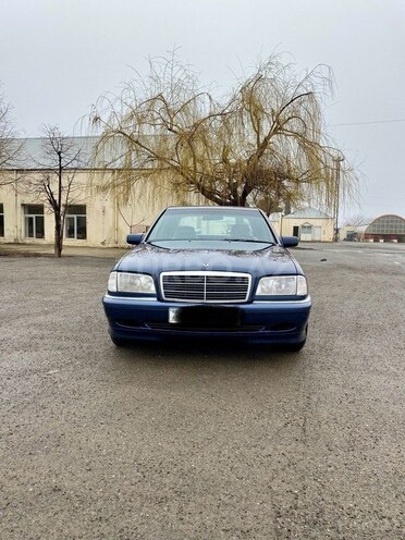 Mercedes C 240 1997, 276,000 km - 2.4 l - Tovuz