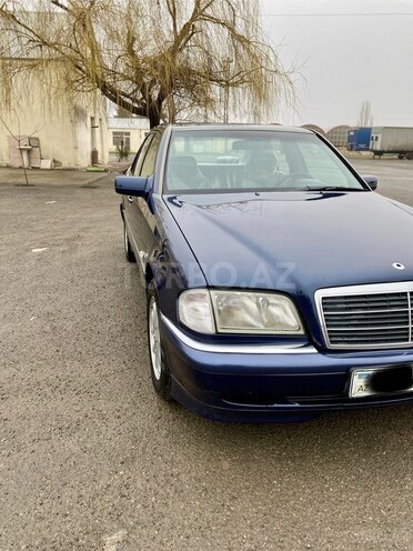 Mercedes C 240 1997, 276,000 km - 2.4 l - Tovuz