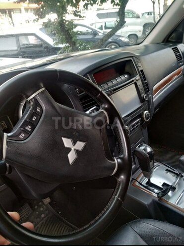 Mitsubishi Pajero 2008, 201,000 km - 3.0 l - Bakı