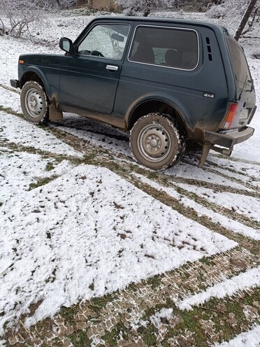 LADA (VAZ) Niva 1999, 320,000 km - 1.7 л - Lerik
