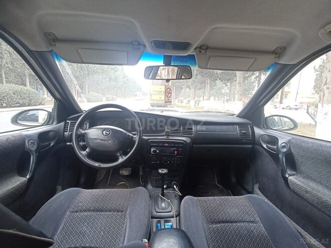 Opel Vectra 1997, 286,000 km - 2.0 l - Sumqayıt
