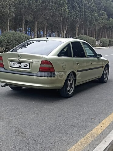 Opel Vectra 1997, 286,000 km - 2.0 l - Sumqayıt