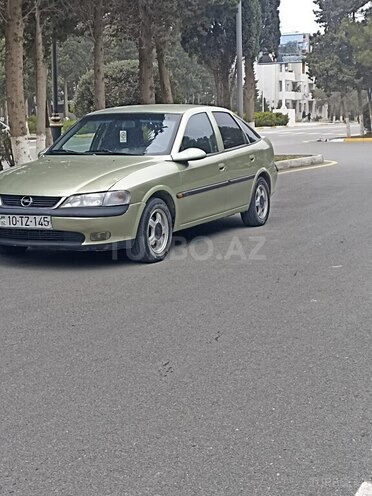 Opel Vectra 1997, 286,000 km - 2.0 l - Sumqayıt