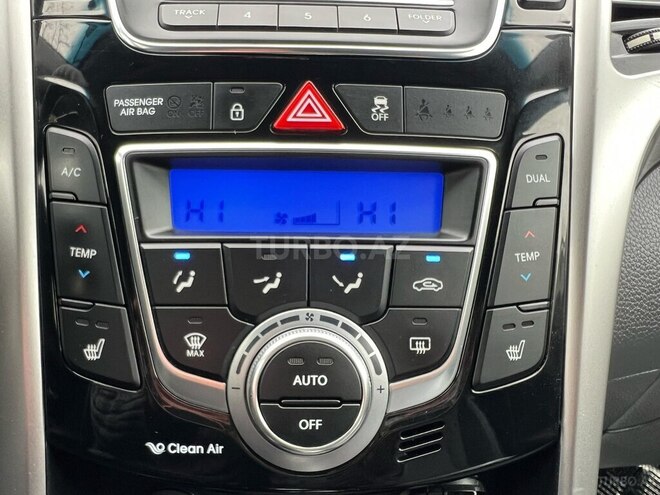 Hyundai i30 2013, 217,600 km - 1.6 л - Bakı