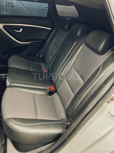 Hyundai i30 2013, 217,600 km - 1.6 л - Bakı
