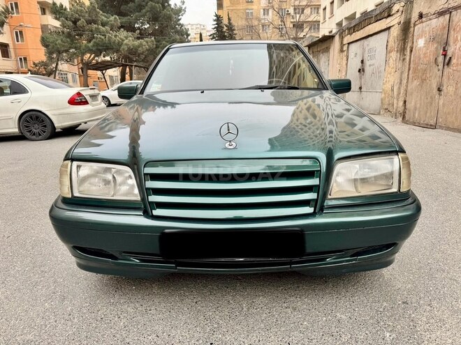 Mercedes C 220 1998, 225,000 km - 2.2 l - Bakı