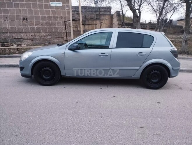 Opel Astra 2007, 300,000 km - 1.7 l - Bakı