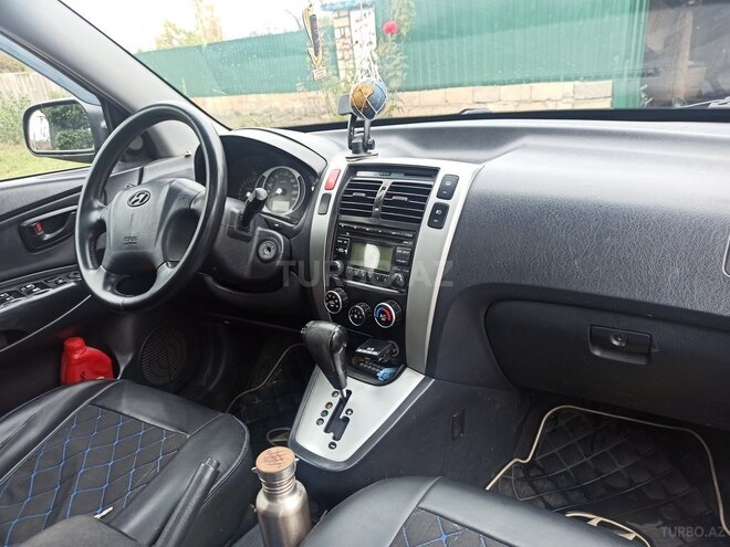 Hyundai Tucson 2008, 169,000 km - 2.0 л - Qax