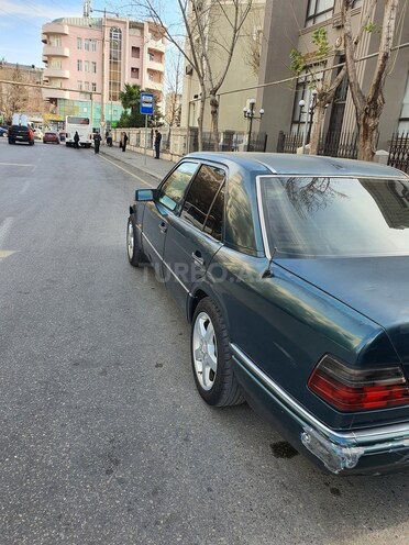 Mercedes E 300 1994, 620,000 km - 3.0 l - Bakı