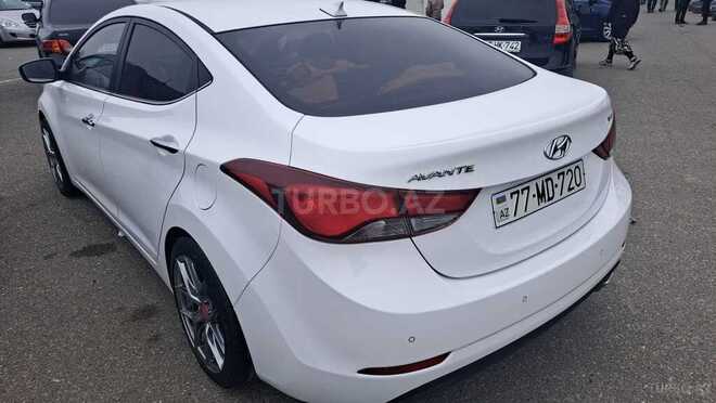 Hyundai Elantra 2015, 168,500 km - 1.6 l - Bakı