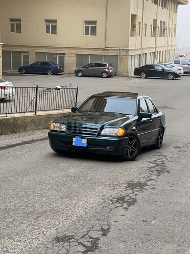 Mercedes C 230 1999, 116,160 km - 2.3 l - Bakı