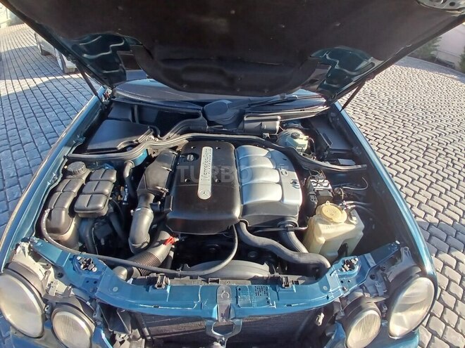 Mercedes E 220 1999, 341,000 km - 2.2 л - Bakı