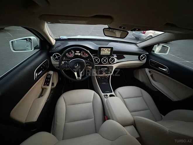 Mercedes GLA 200 2014, 302,557 km - 2.0 l - Bakı